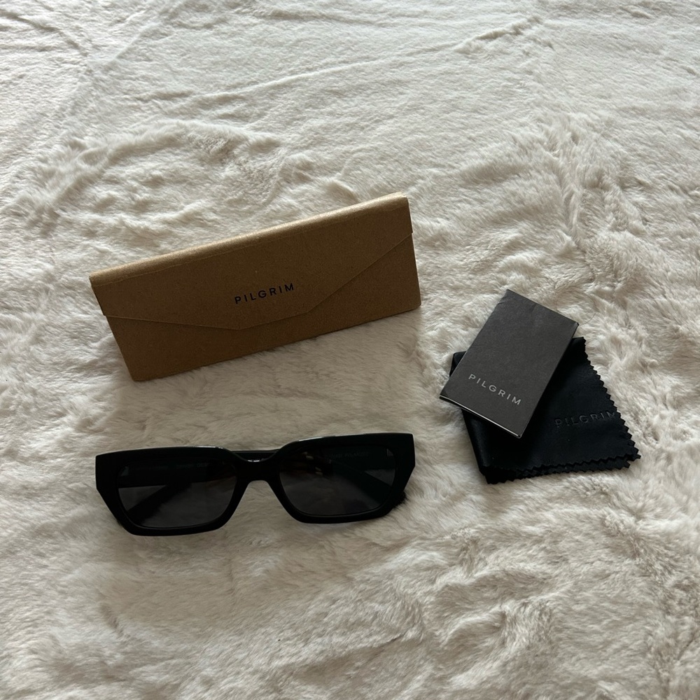 Pilgrim Black Rectangular Sunglasses